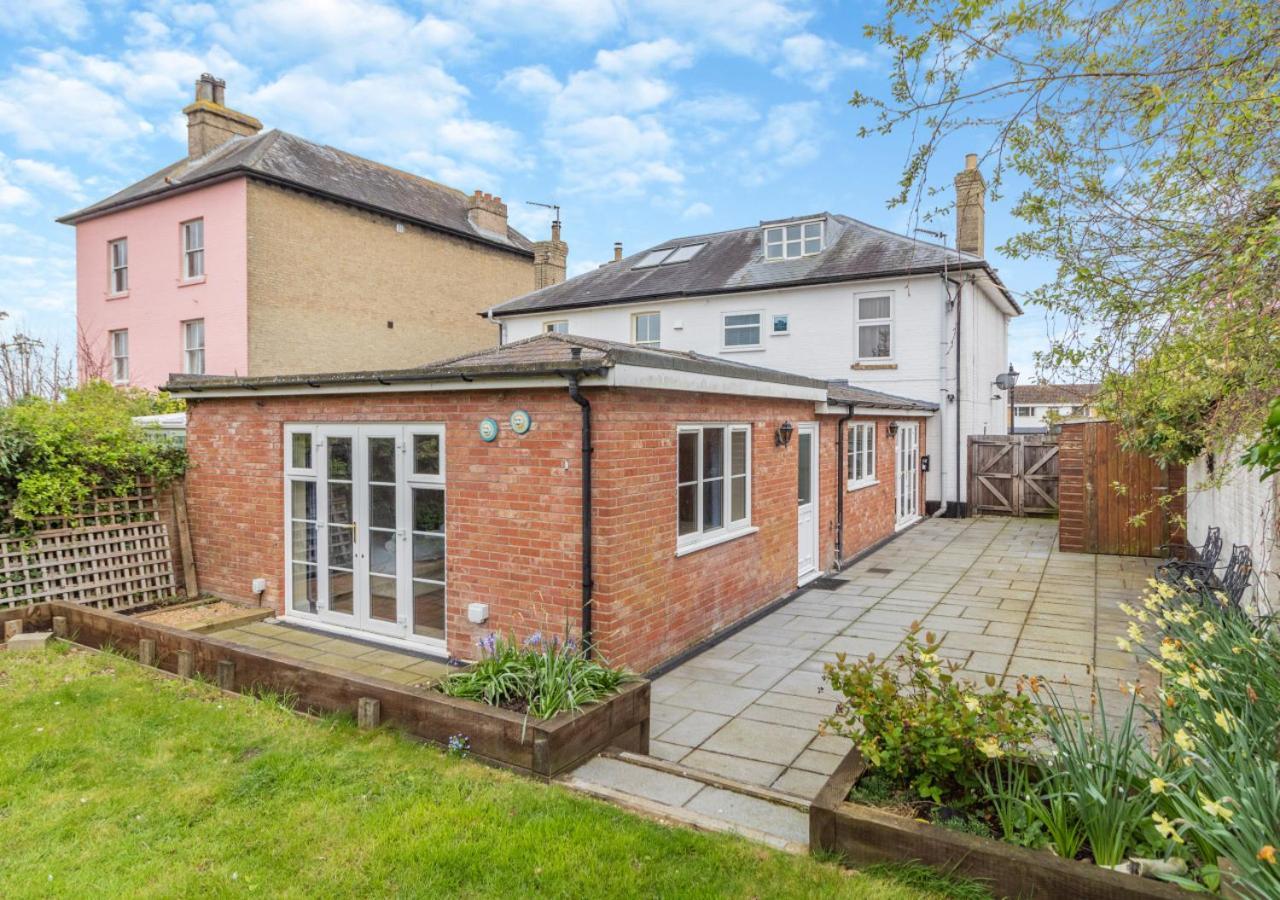 Villa 39 London Road à Halesworth Extérieur photo